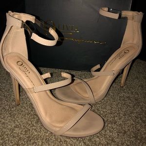 Oliva James - nude nubuck